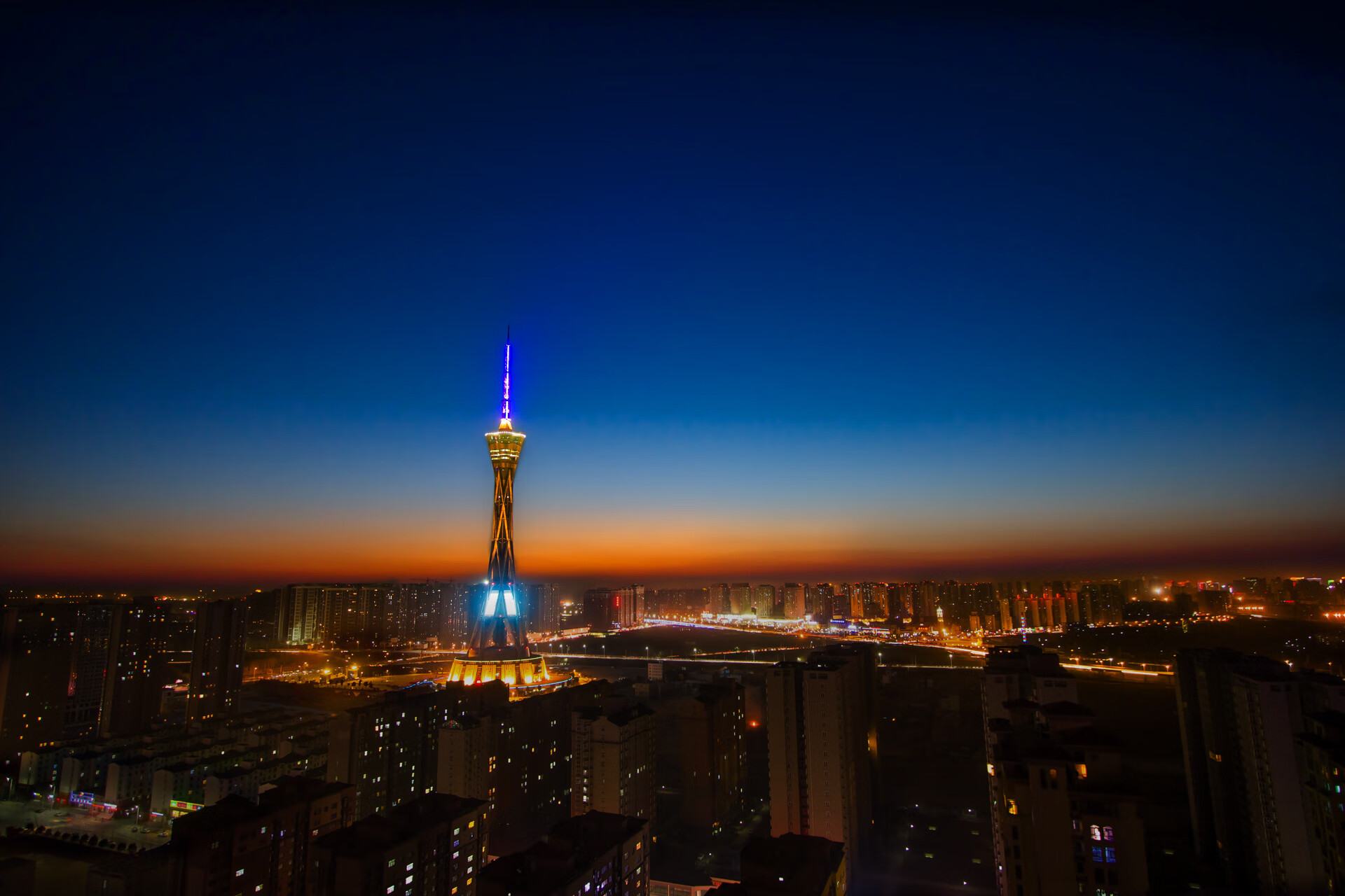 电竞行业与文化创意产业的结合:如何创造更多价值,电竞产业意义