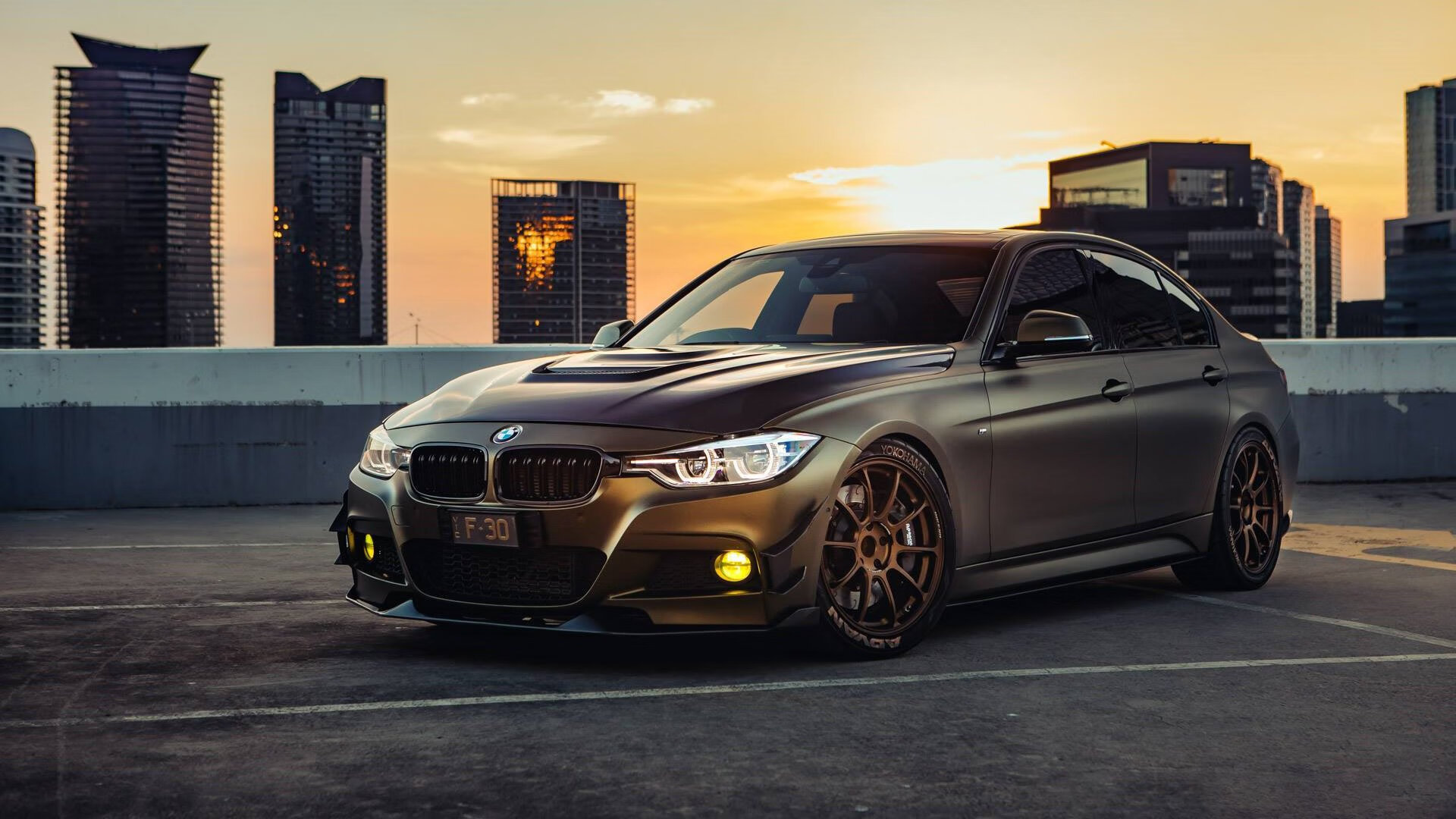 vwin德赢-蒂莱曼斯在对阵英格兰的友谊赛中梅开二度，最终2-2战平。，蒂耶莱曼