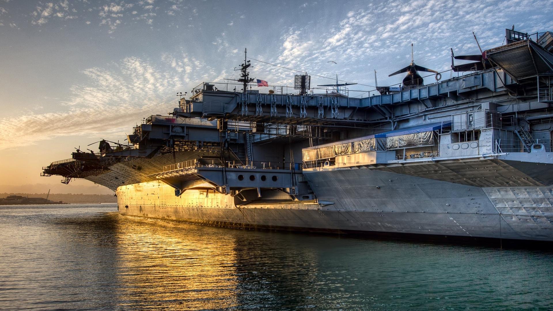 马拉松赛事结合夜跑元素提升参与体验,半夜跑马拉松